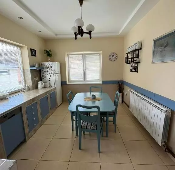 پانسیون Guest House A'storia