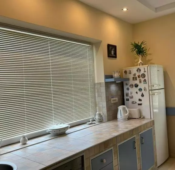 پانسیون Guest House A'storia