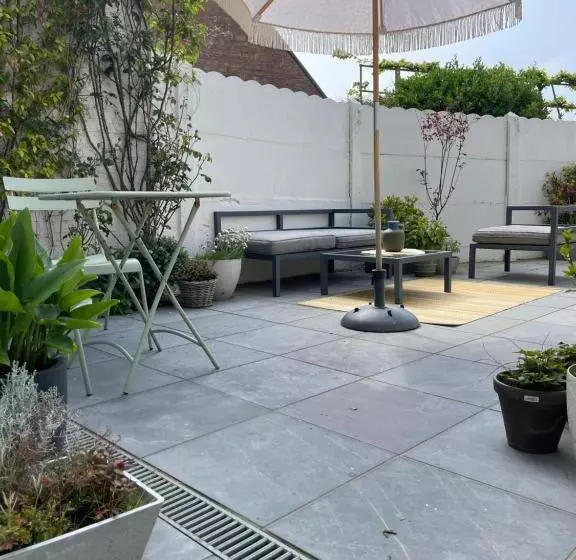 Majatalo Guesthouse Poppies