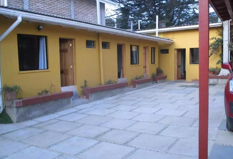 Majatalo Hostal Julia