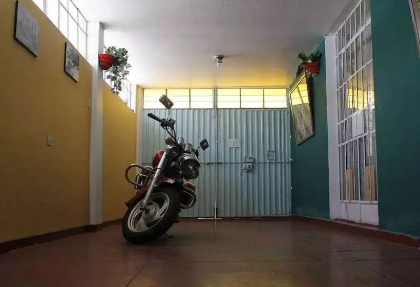 ユースホステル La Casa De Chamo
