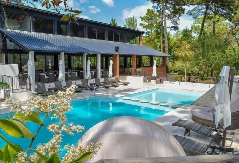 Carilo Hills By Bund