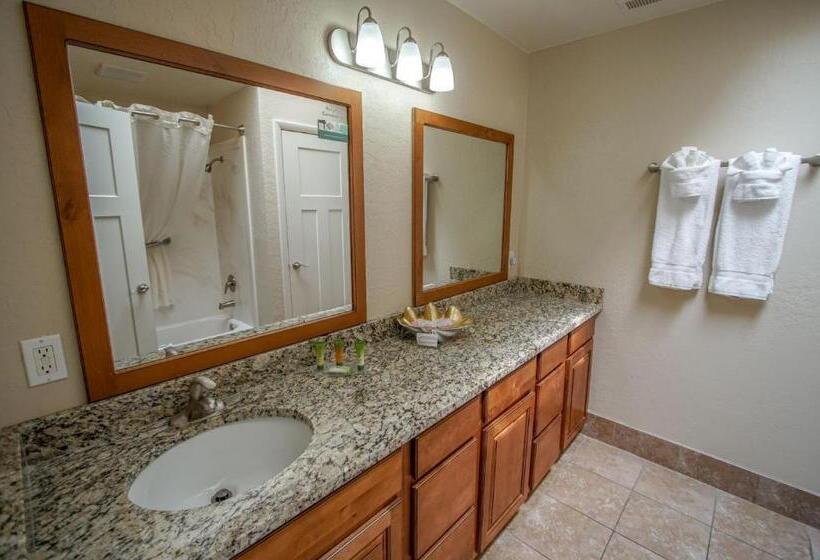 Multi Resorts At Villas At Southgate