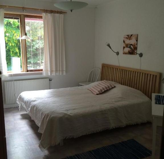 پانسیون Borgholm Rum Centralt