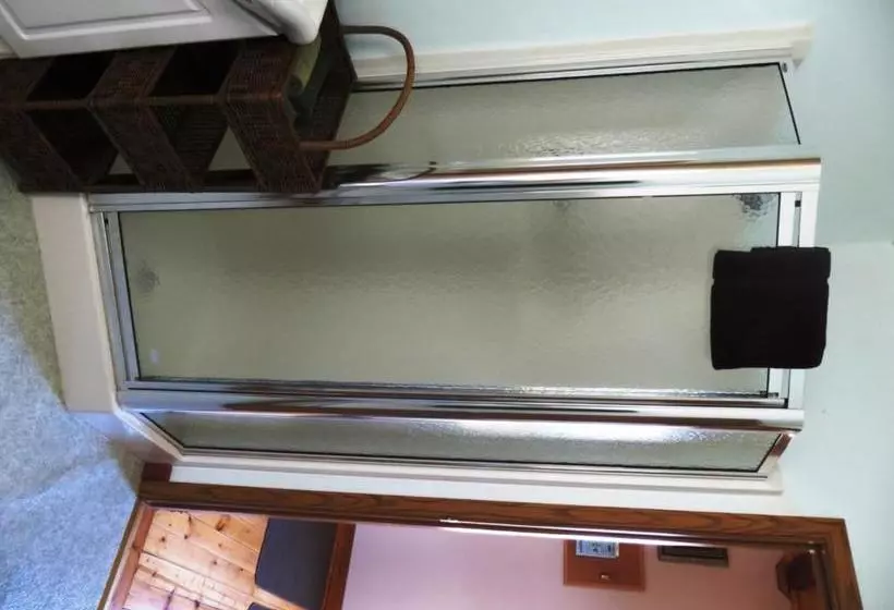 ペンション Foxlake Retreat