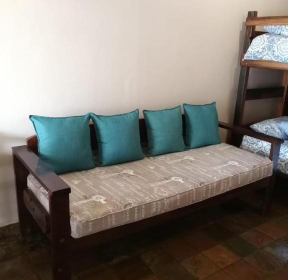 膳宿费 Kalahari Rus