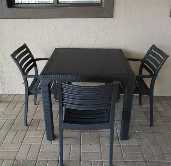 ペンション Kalahari Rus