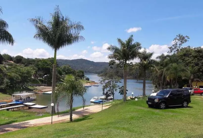 Majatalo Marina E Pousada Porto Do Sol