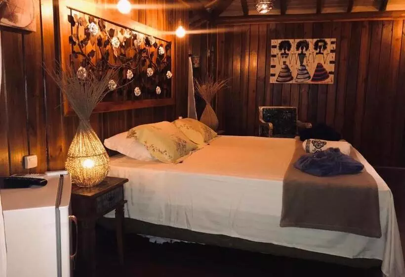 پانسیون Pousada De Charme Emirados