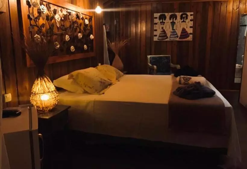 پانسیون Pousada De Charme Emirados