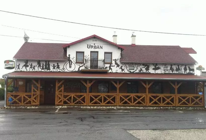 Retkeilymaja Penzion Urban