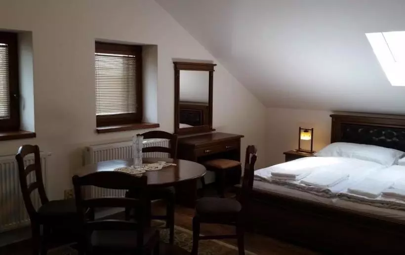 Retkeilymaja Penzion Urban