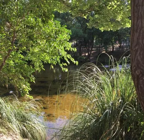 Retkeilymaja Vila Sornico