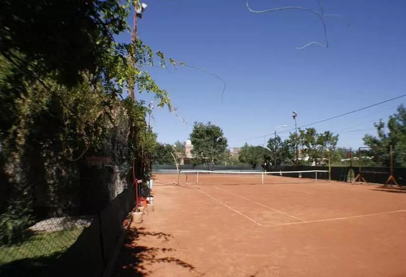 Retkeilymaja Vila Sornico