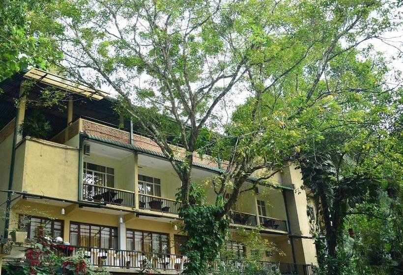 בית מלון כפרי Rahas Ella