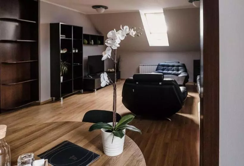 پانسیون Penzion Prestige Tennis Park