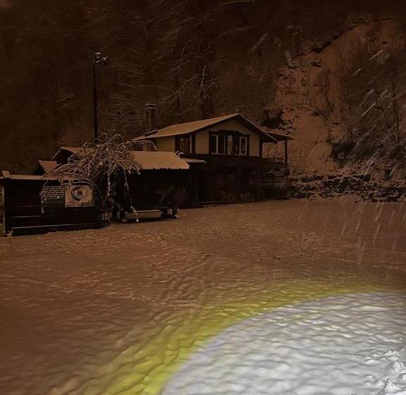 膳宿费 Predeal Club