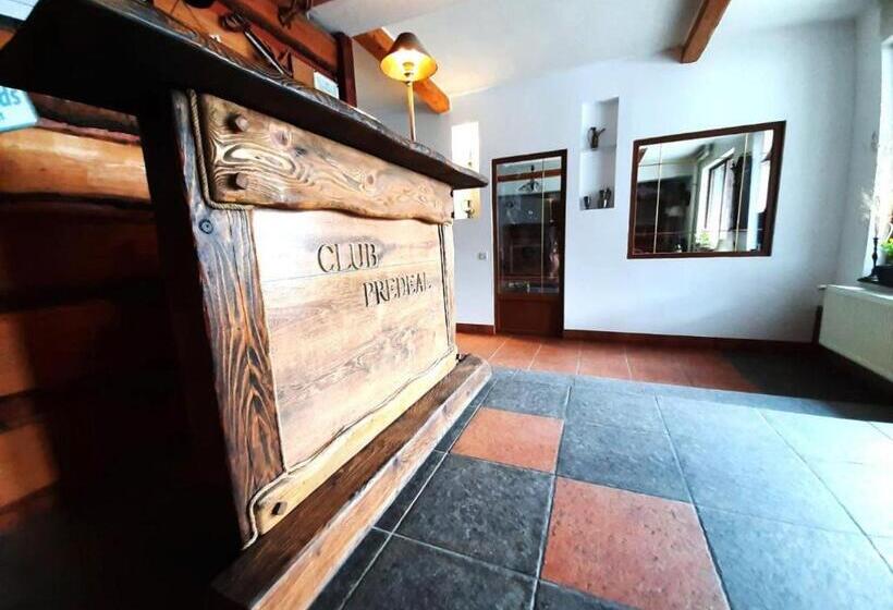 膳宿费 Predeal Club