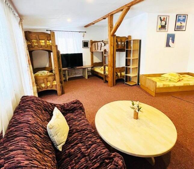 膳宿费 Predeal Club