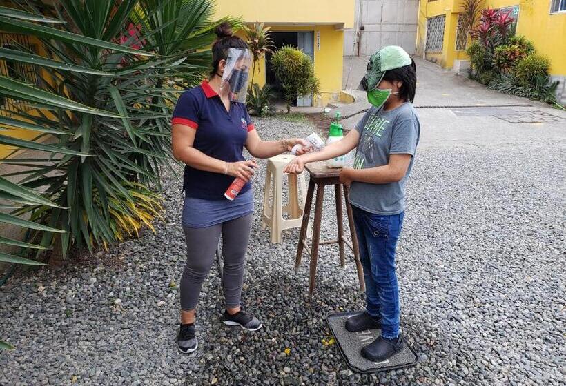 Пансион Rio Suites