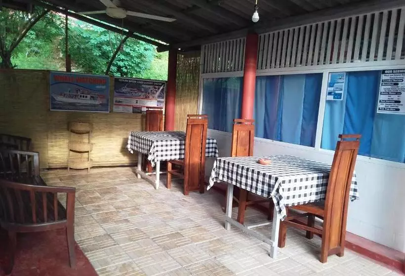 پانسیون Thusara Guesthouse