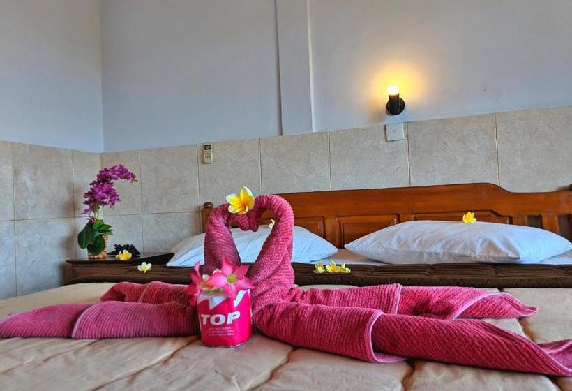 旅馆 Serangan Inn Ii