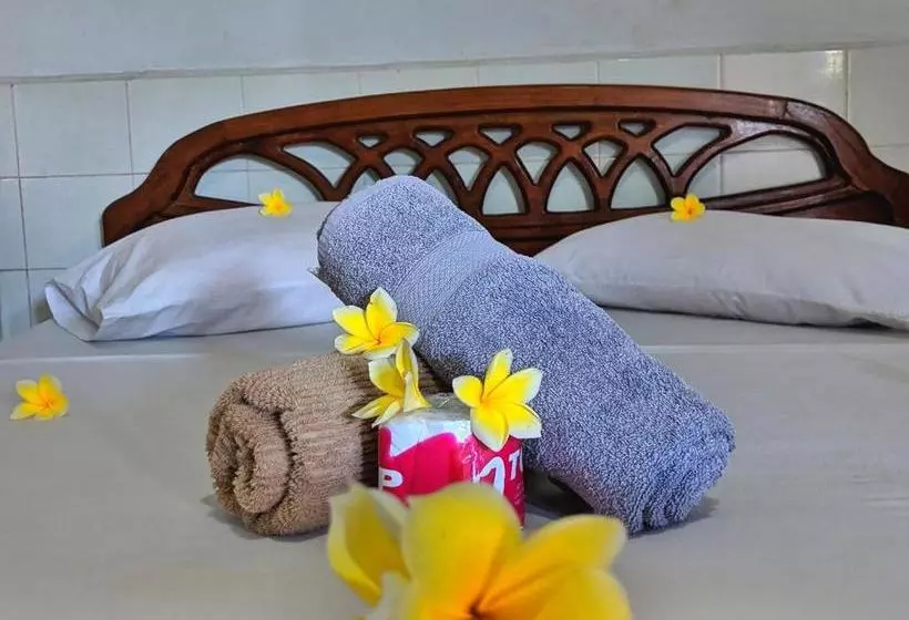 Retkeilymaja Serangan Inn Ii