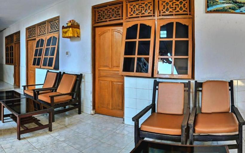 旅馆 Serangan Inn Ii