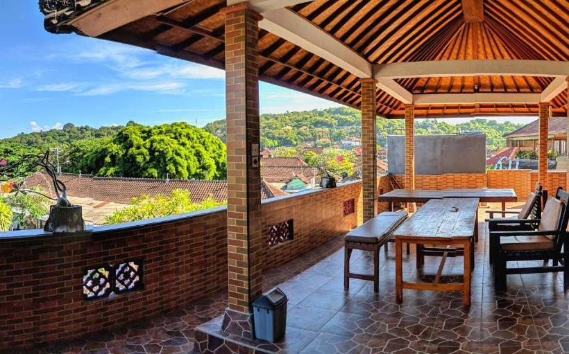 旅馆 Serangan Inn Ii