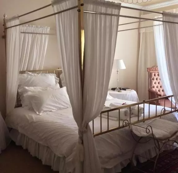 Majatalo Florentia Guest House