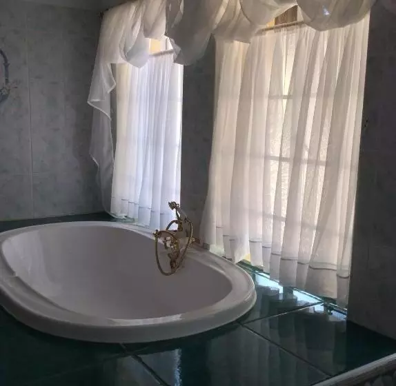 Majatalo Florentia Guest House