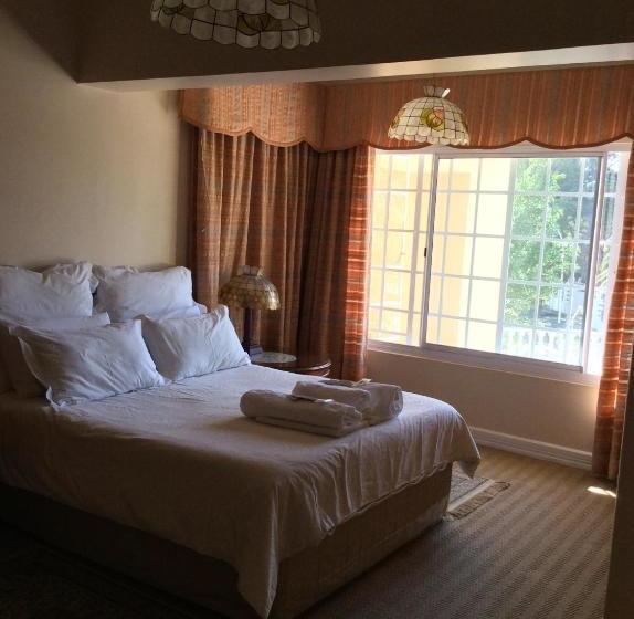 펜션 Florentia Guest House