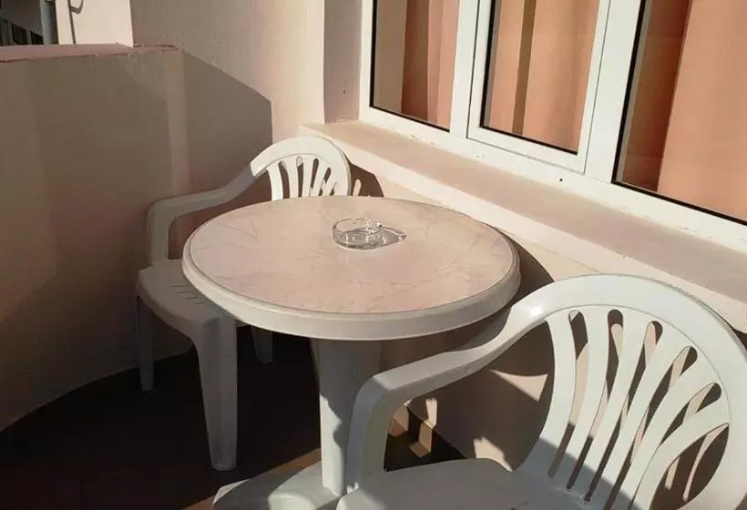 Majatalo Guest House Malkata Stopanka