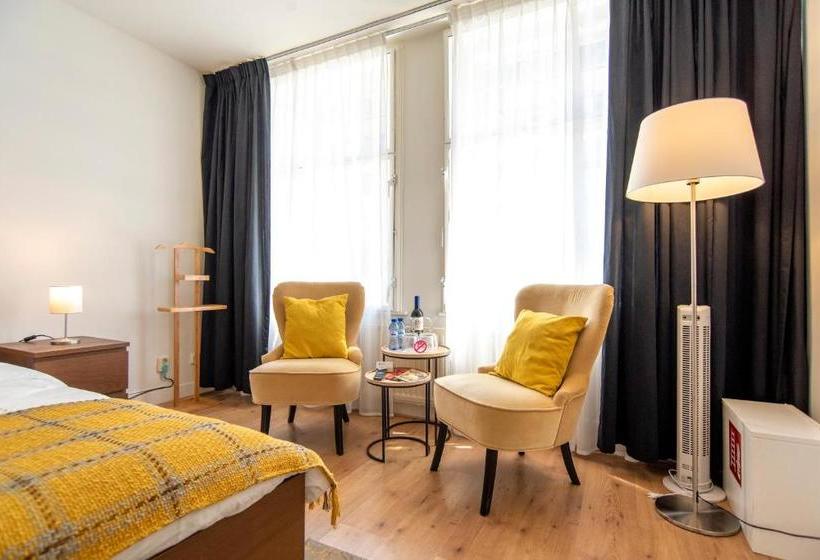 ペンション Guesthouse Citydrop, Flower Market