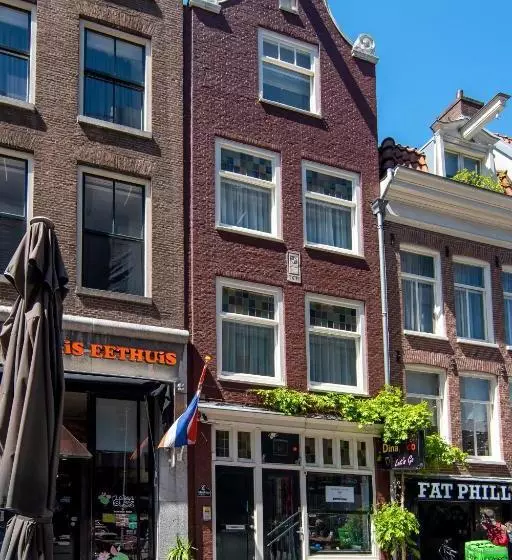 Majatalo Guesthouse Citydrop, Flower Market