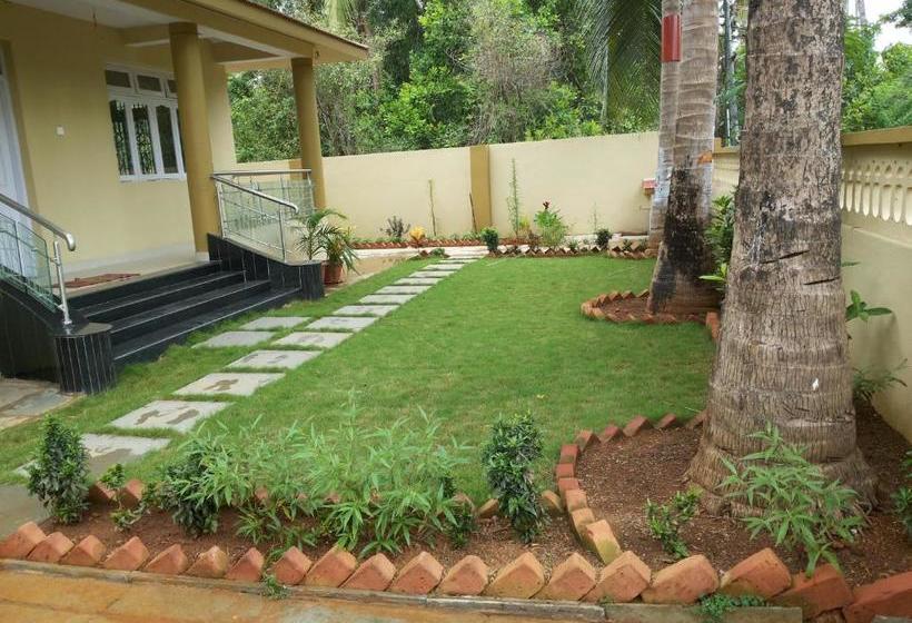 פנסיון Guesthouse Sakina Colva