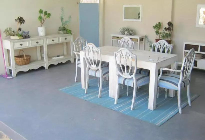 Majatalo Ladismith Manor