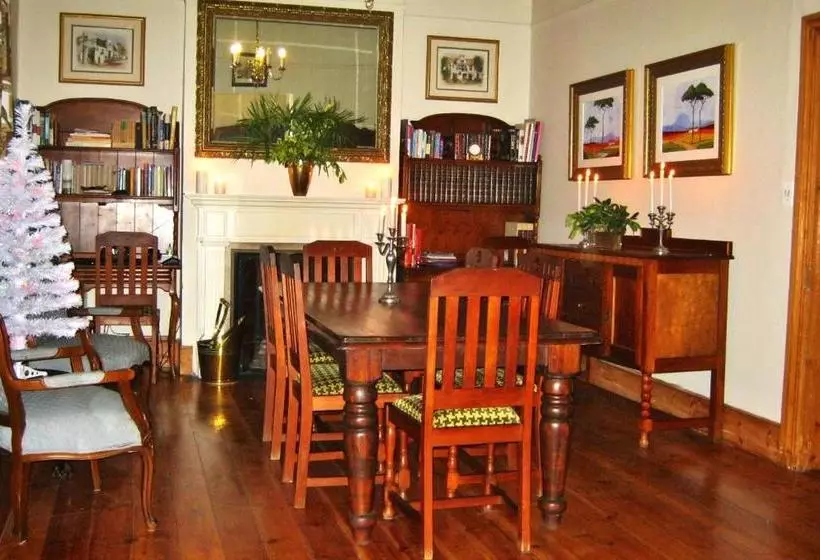 Majatalo Ladismith Manor