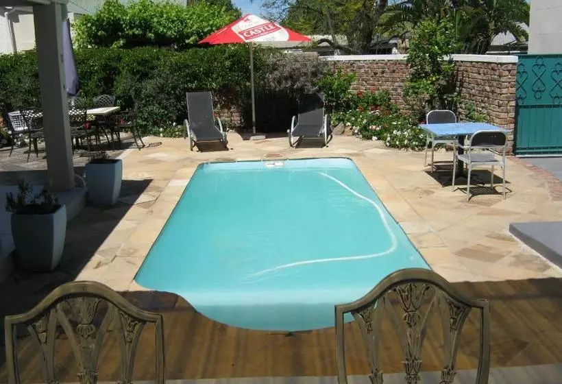 Majatalo Ladismith Manor