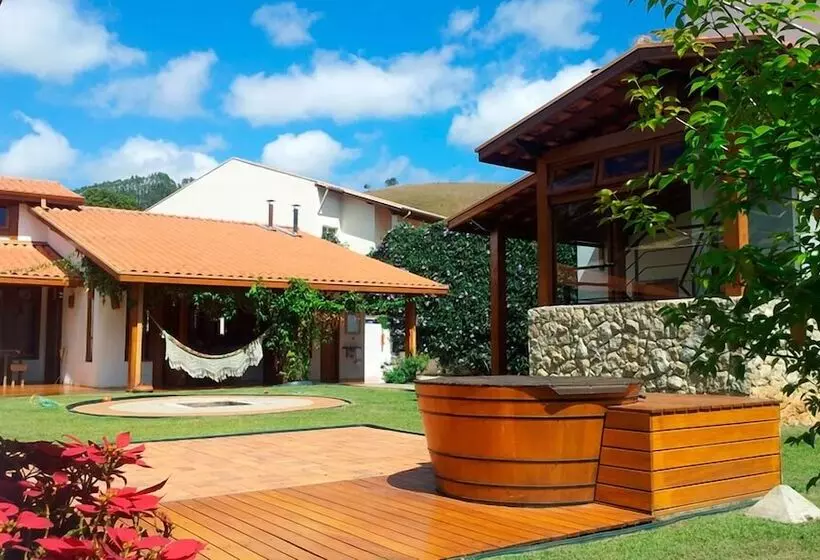 ペンション Pousada Asa Do Vento