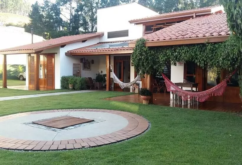 ペンション Pousada Asa Do Vento