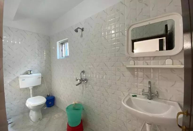 ペンション Rahul Guest House