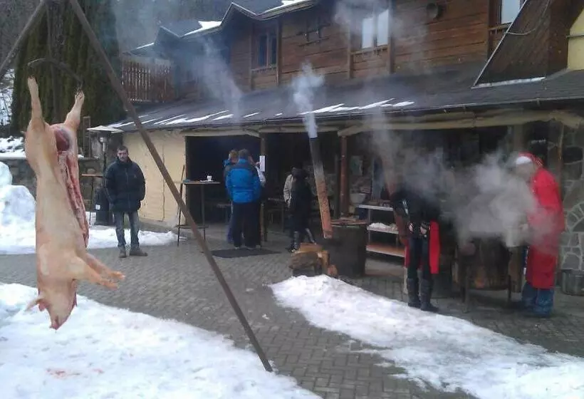 Majatalo Salas Partizanske