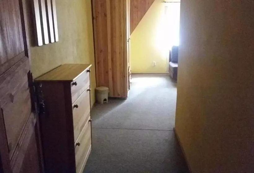 Majatalo Salas Partizanske