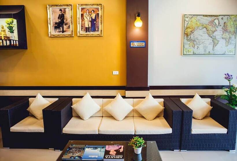 הוסטל Chalong Boutique Inn