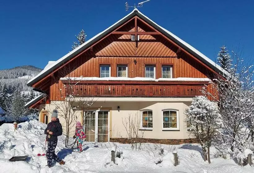 Majatalo Apartmány Eva