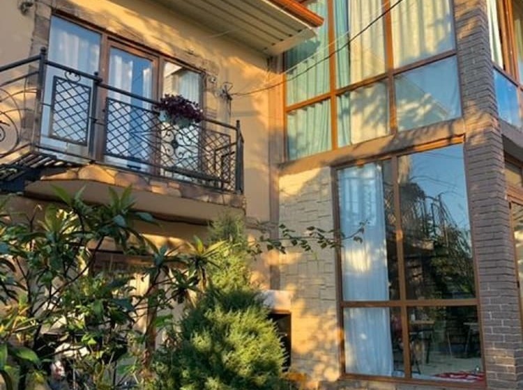 پانسیون Batumi Wonderland Guest House