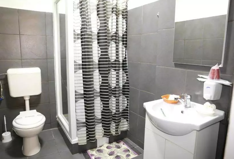 Pensjonat Casa Teilor
