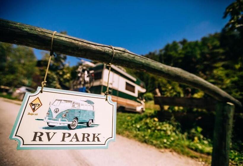 פנסיון Guest House Kraljev Hrib