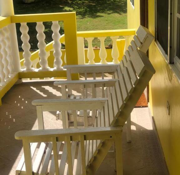 پانسیون Pura Vida Jamaica